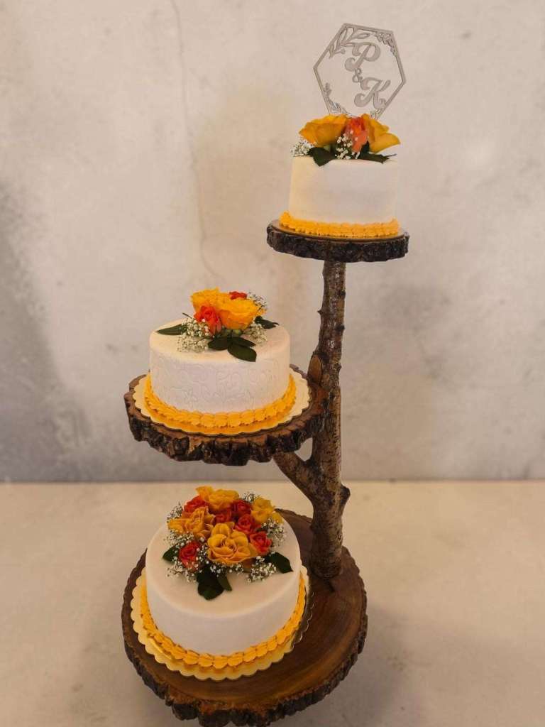 Hochzeitstorte von Florians Mehlspeisenwelt